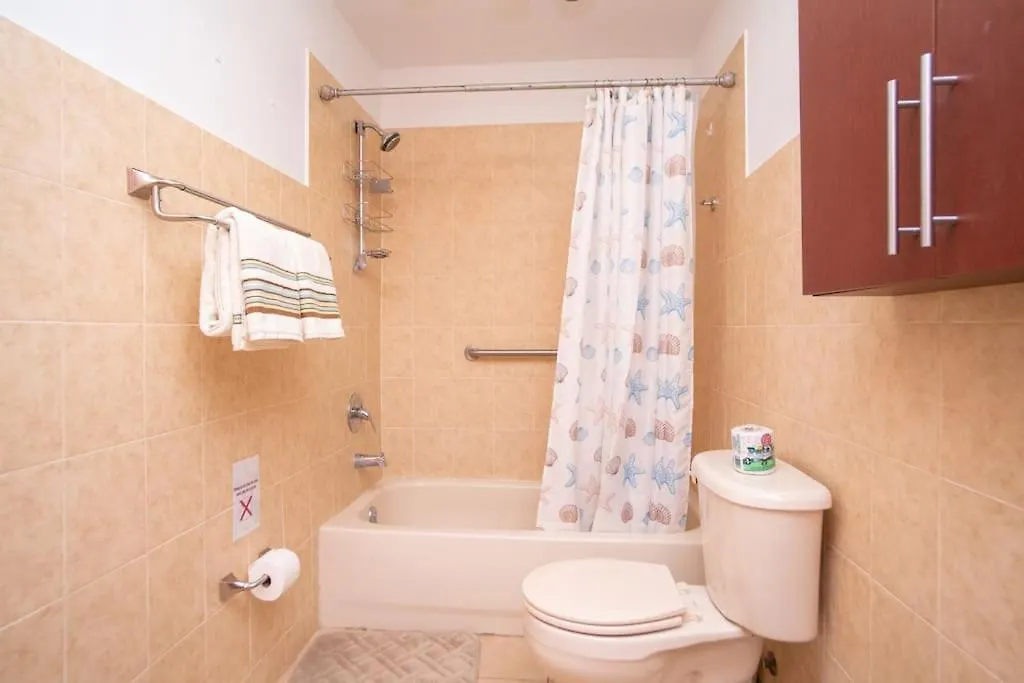 Costa Ensenada Penthouse 505 Across The Street From Balneario Beach Rincon Apartment