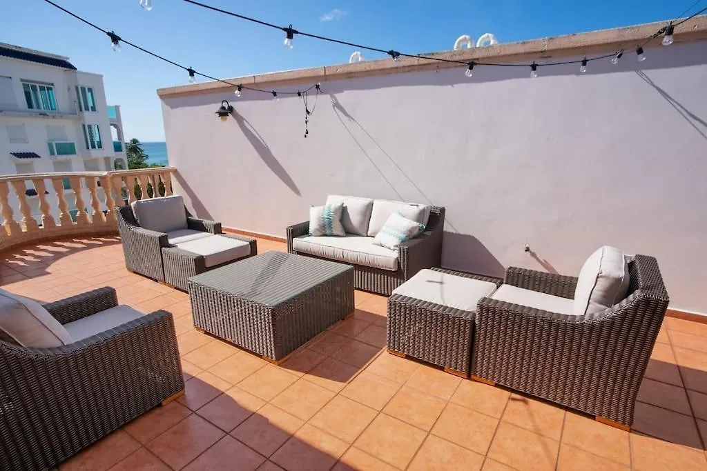 Costa Ensenada Penthouse 505 Across The Street From Balneario Beach Rincon